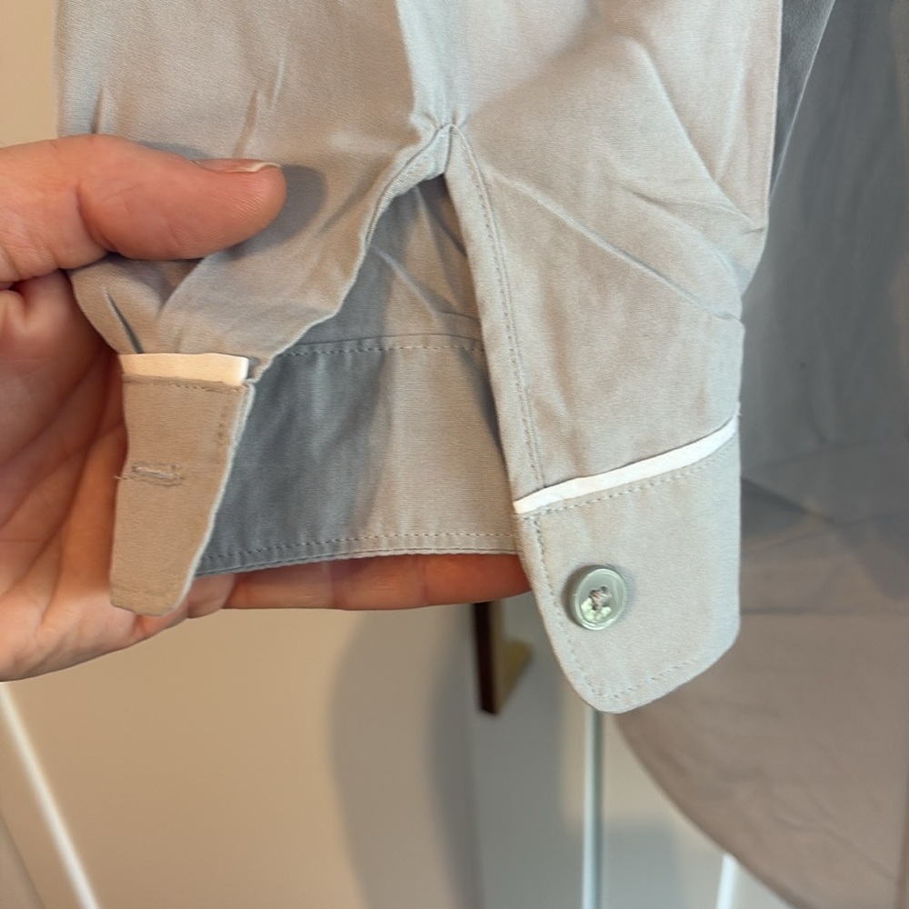 Uniqlo Gray 3/4 Sleeve Mandarin Collar Blouse - Picture 5 of 5